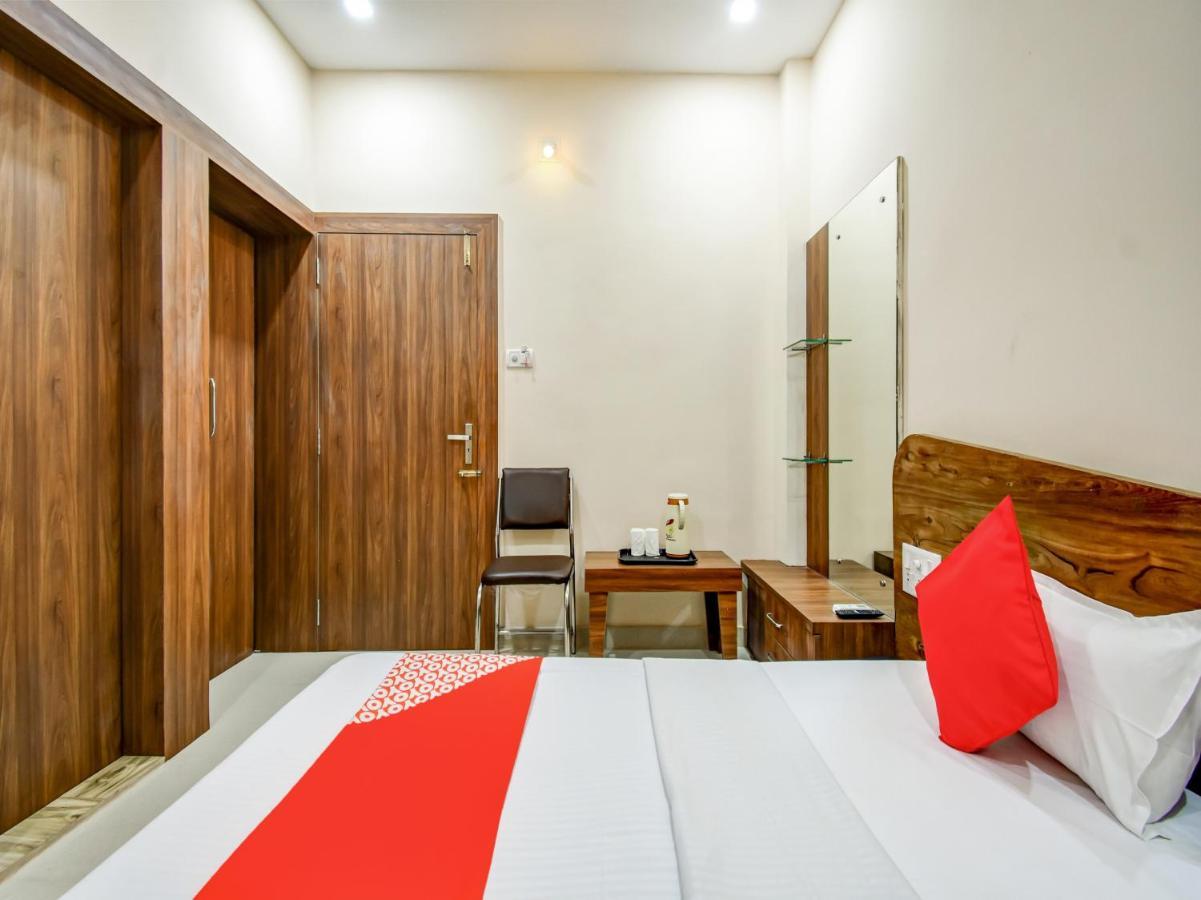 Oyo 79654 Pacific Hotel Jharsuguda Eksteriør bilde