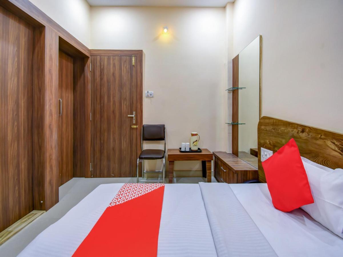 Oyo 79654 Pacific Hotel Jharsuguda Eksteriør bilde